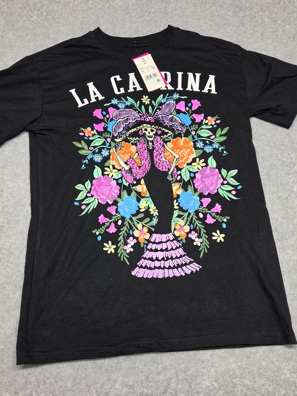0185 Black Short Sleeve Graphic Tee